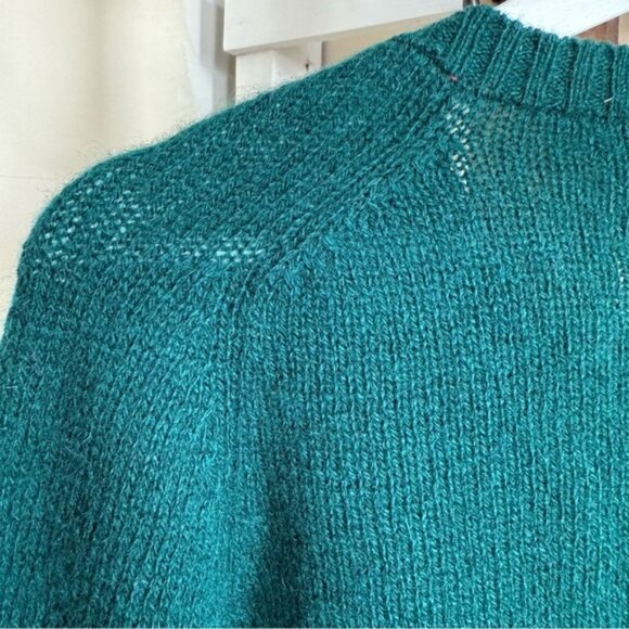 Vintage B. Altman & Co. Women's Teal Cardigan Sweater, medium small, pure wool - Picture 6 of 11